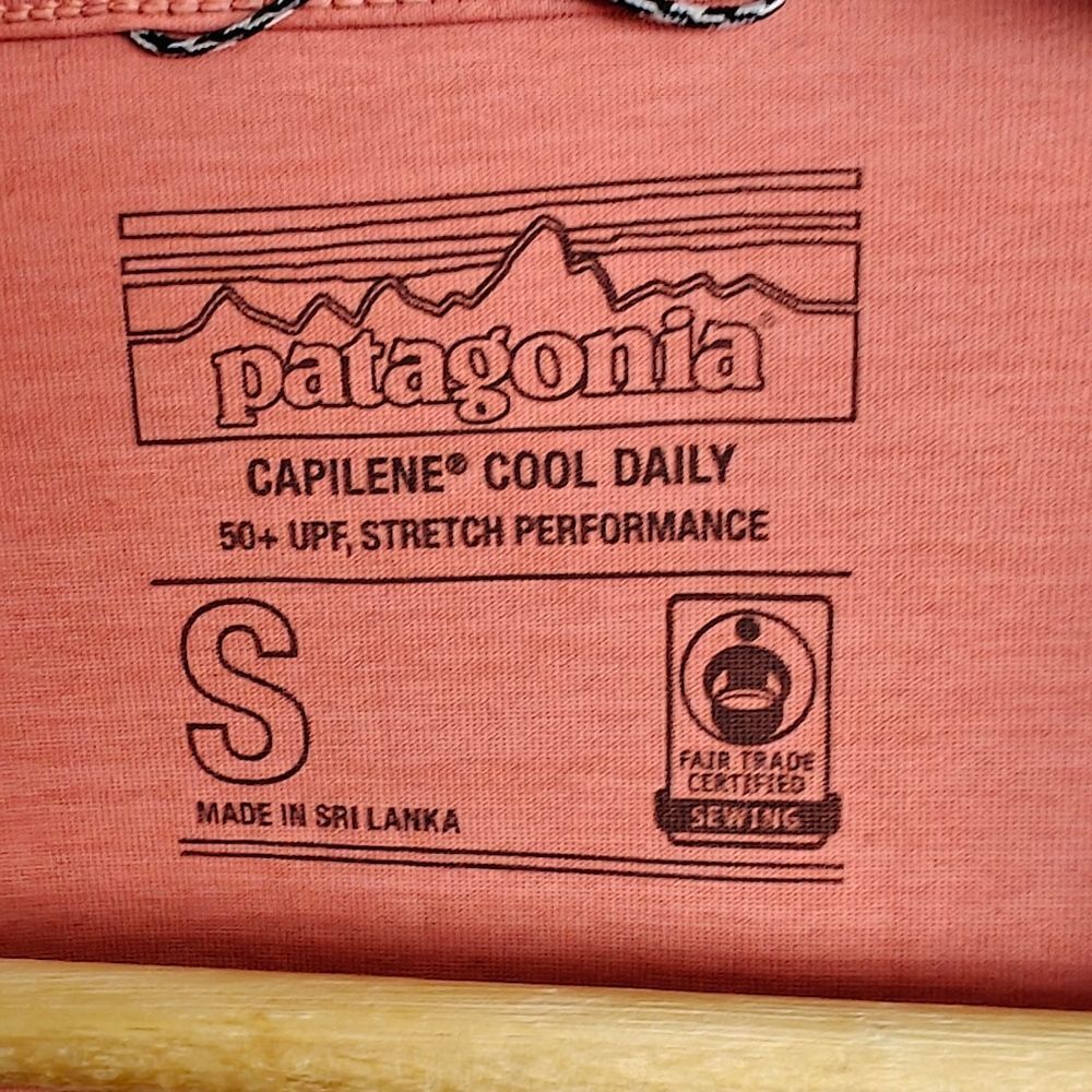 Patagonia Women's Peach Long Sleeve Top Size S - Picture 9 of 10
